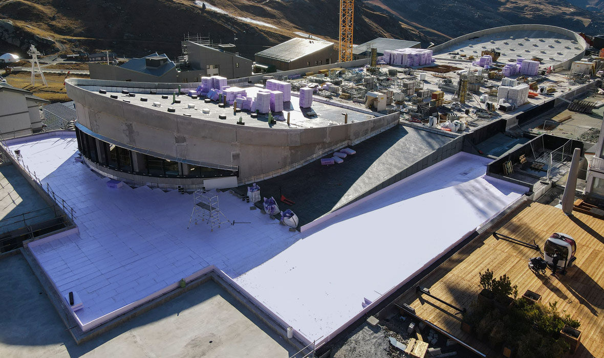 Sportcentrum Val Thorens - JACKODUR® voor omkeerdakisolatie wordt (ook) een skipiste!