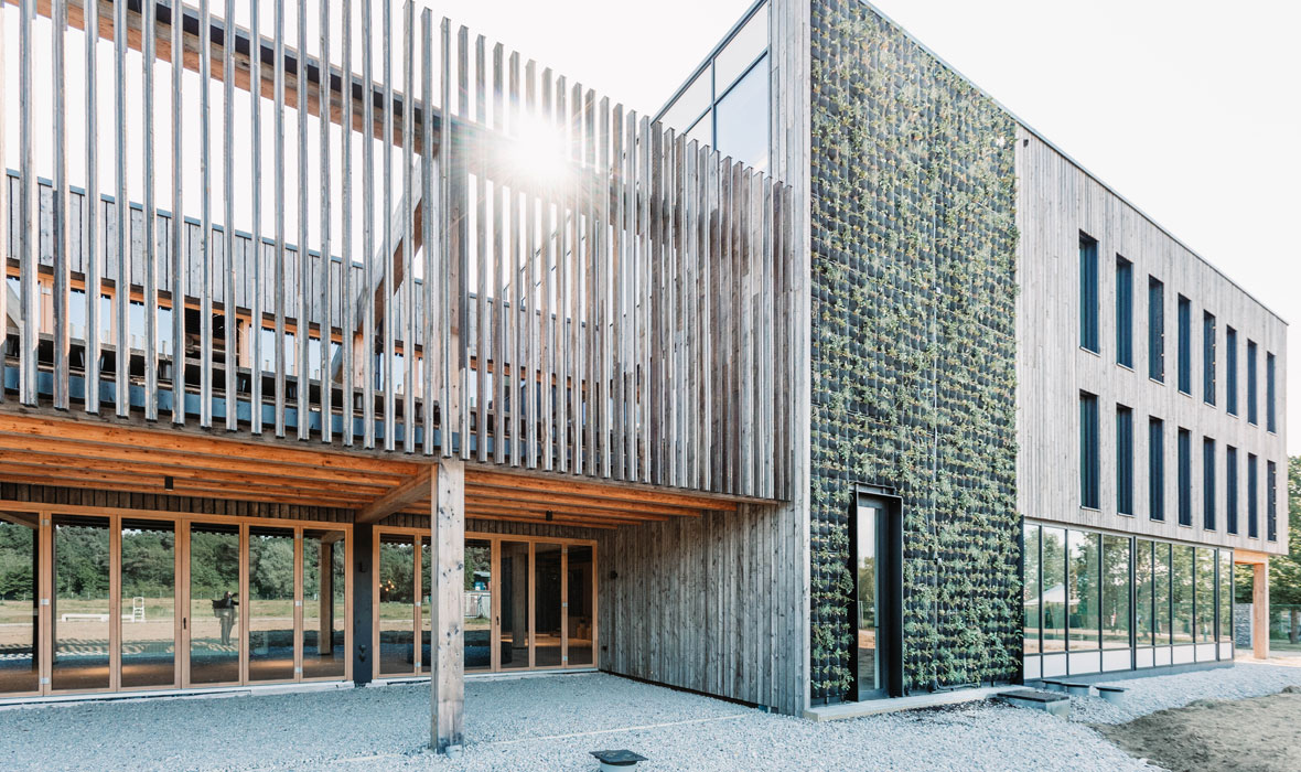 JACKODUR® KF 300 : Le partenaire idéal pour une isolation durable ne craignant pas l'humidité