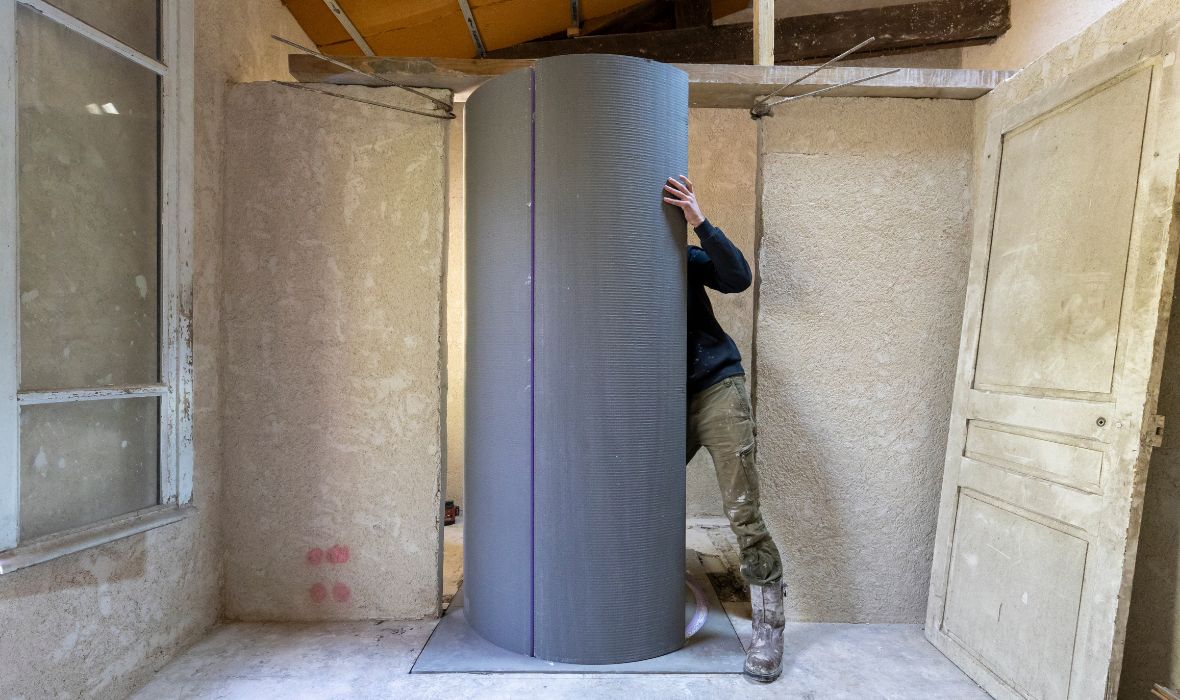 Slim opgelost: badkamer met douche, wastafel en toilet op slechts  4,35 m2